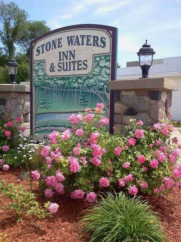 Stone Waters Inn 벨레르 외부 사진